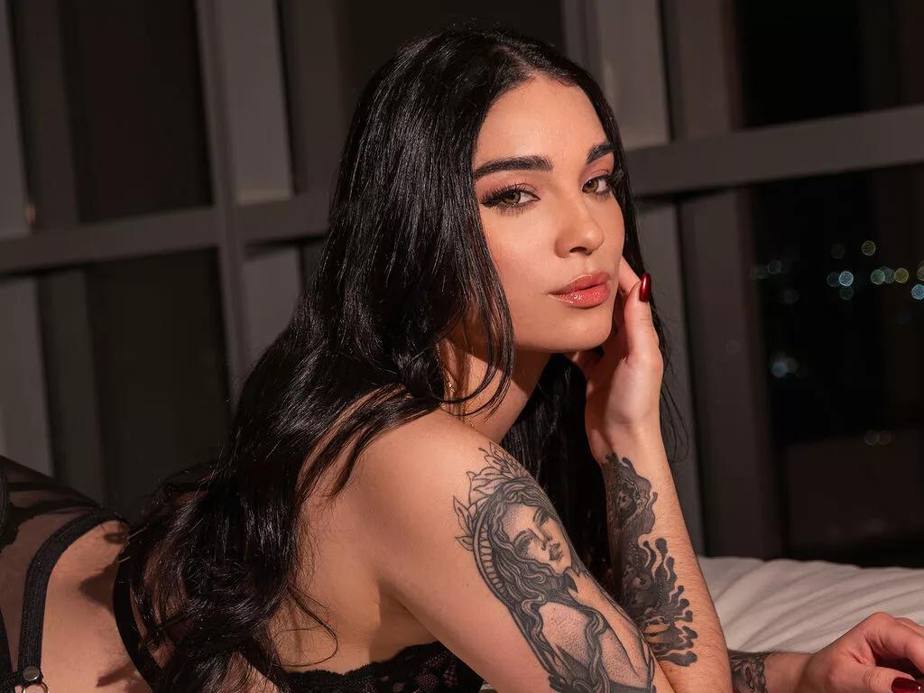 AdalineCuervo on LiveJasmin 