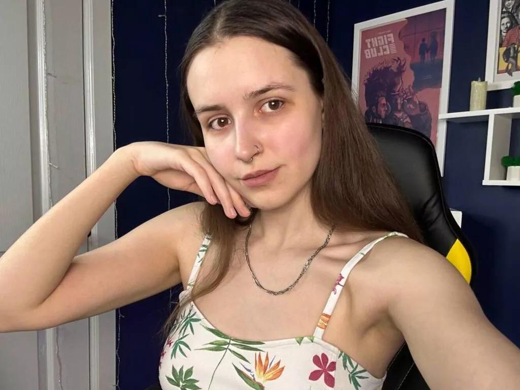 AliceDallis on LiveJasmin 