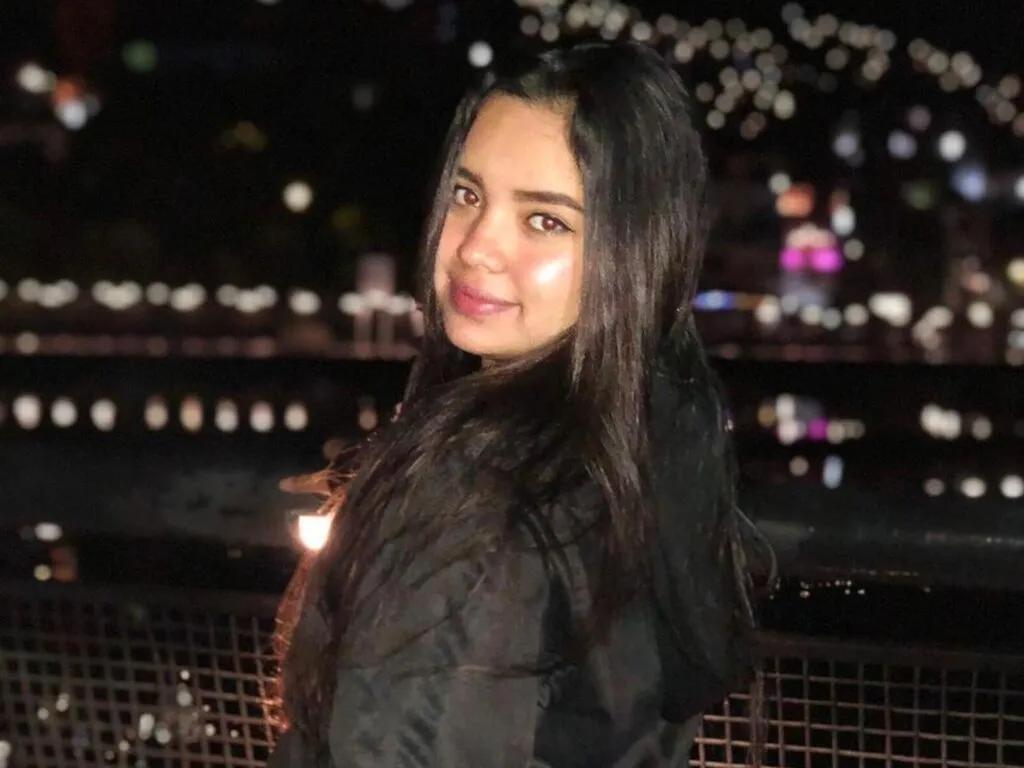 IvanaaLopez from LiveJasmin