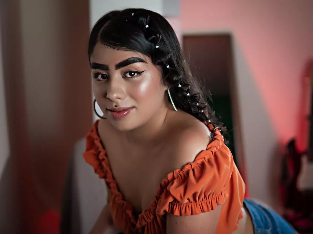 JuliieLopez on LiveJasmin 