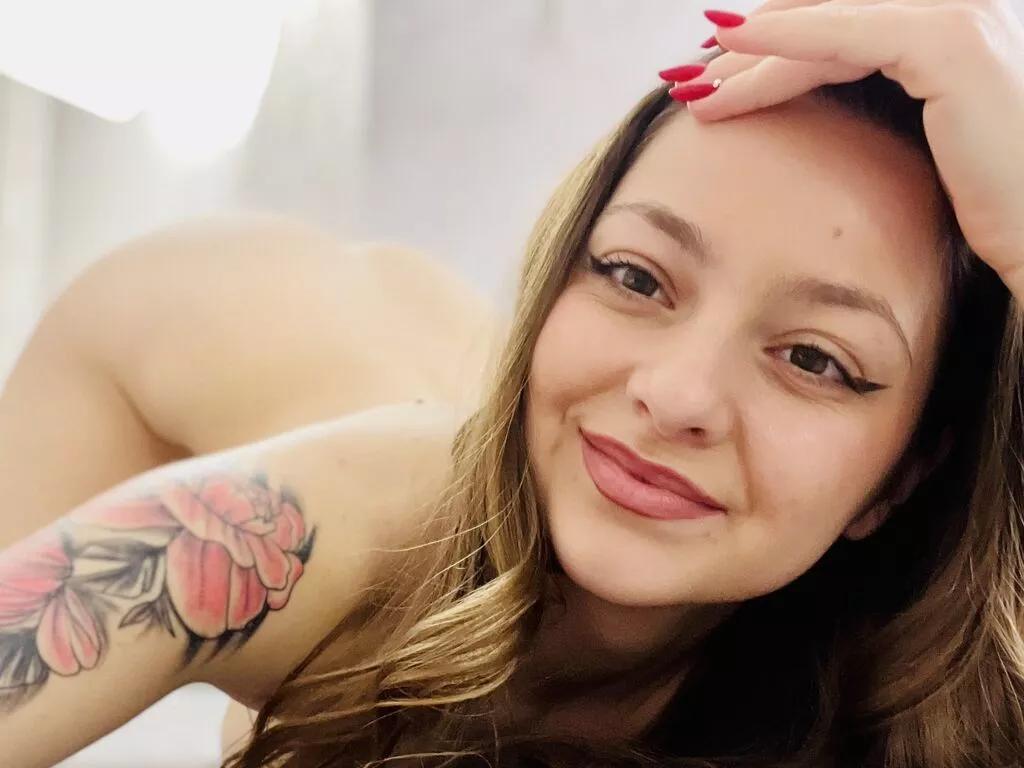 LauraKendrix on LiveJasmin 