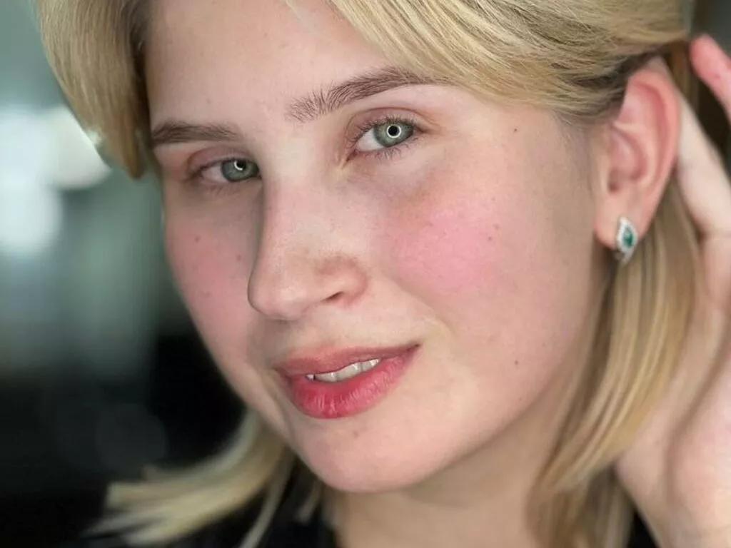 LilianDaniels on LiveJasmin 