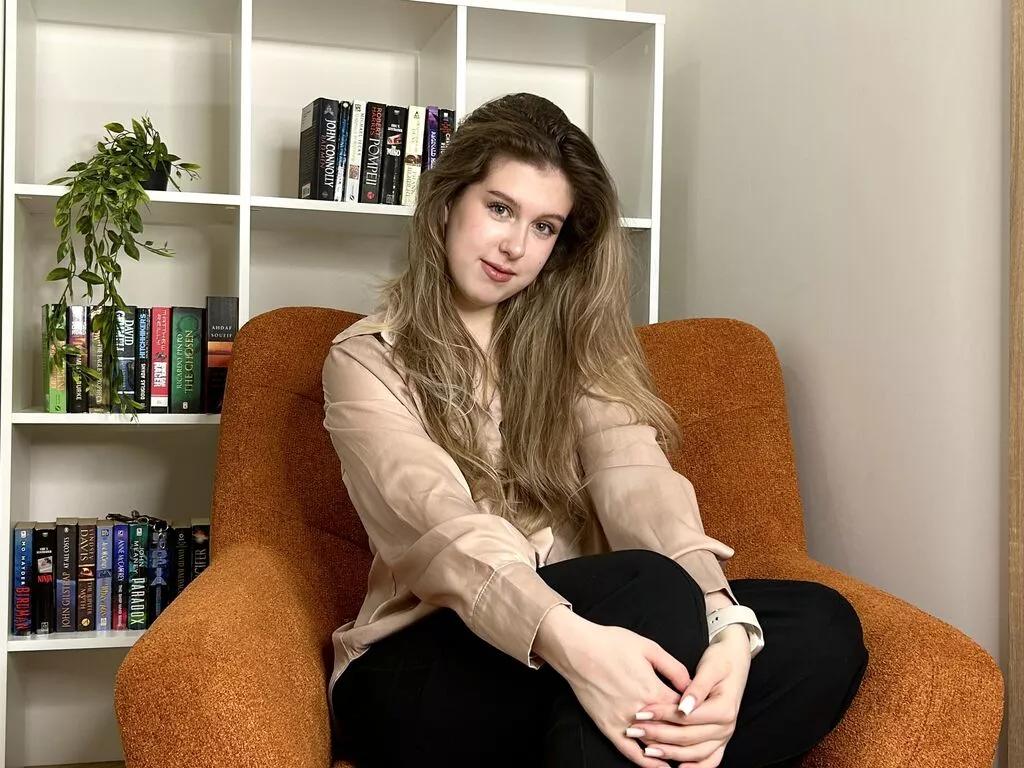 LillianDyson on LiveJasmin 