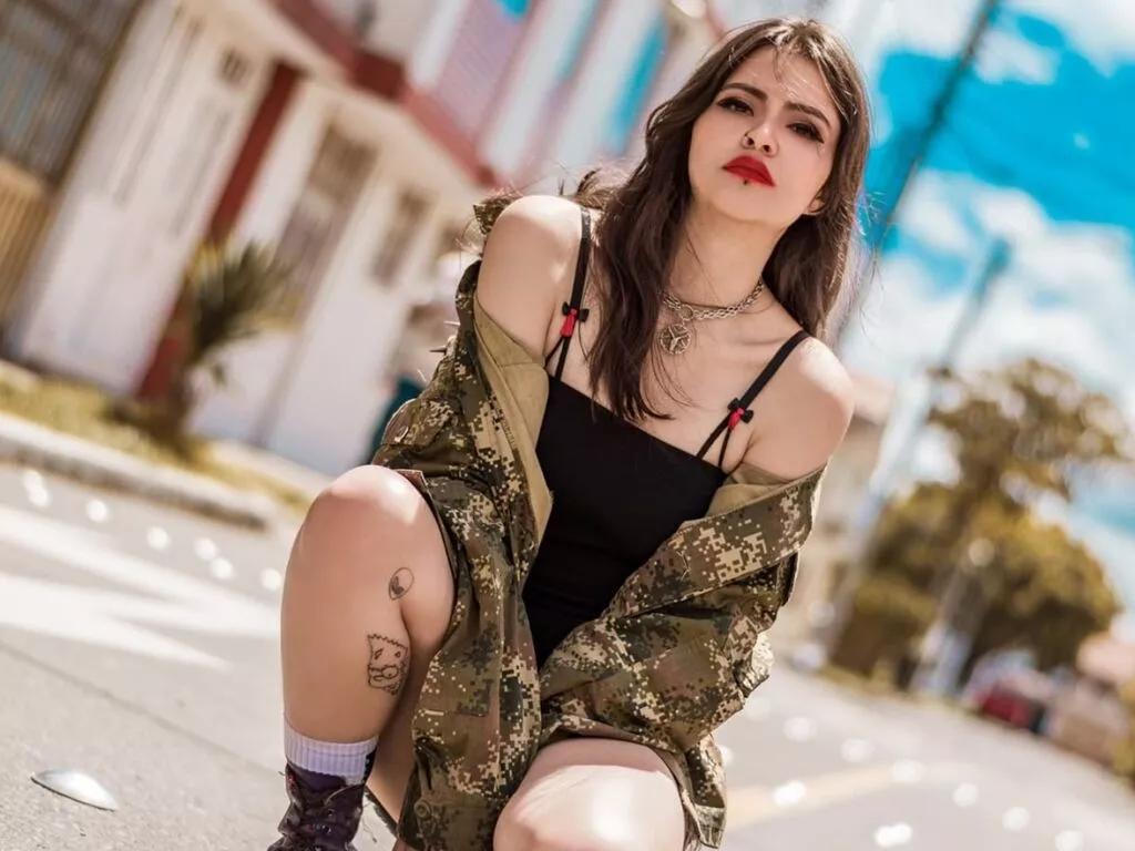 MadanAustral on LiveJasmin 