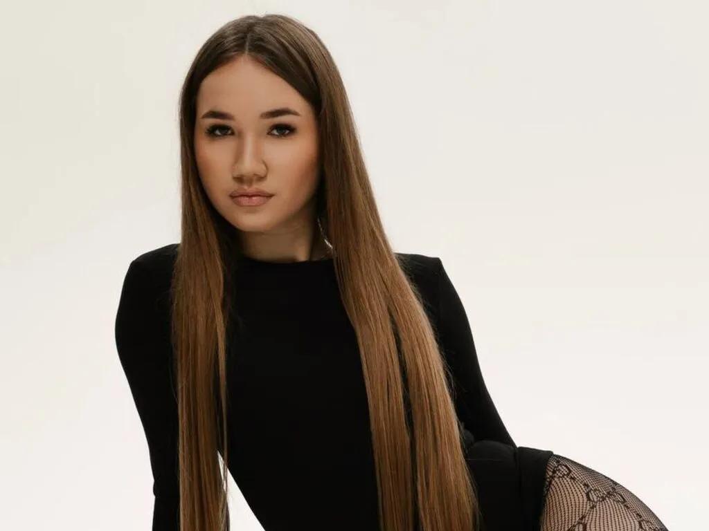 NoraGergert from LiveJasmin