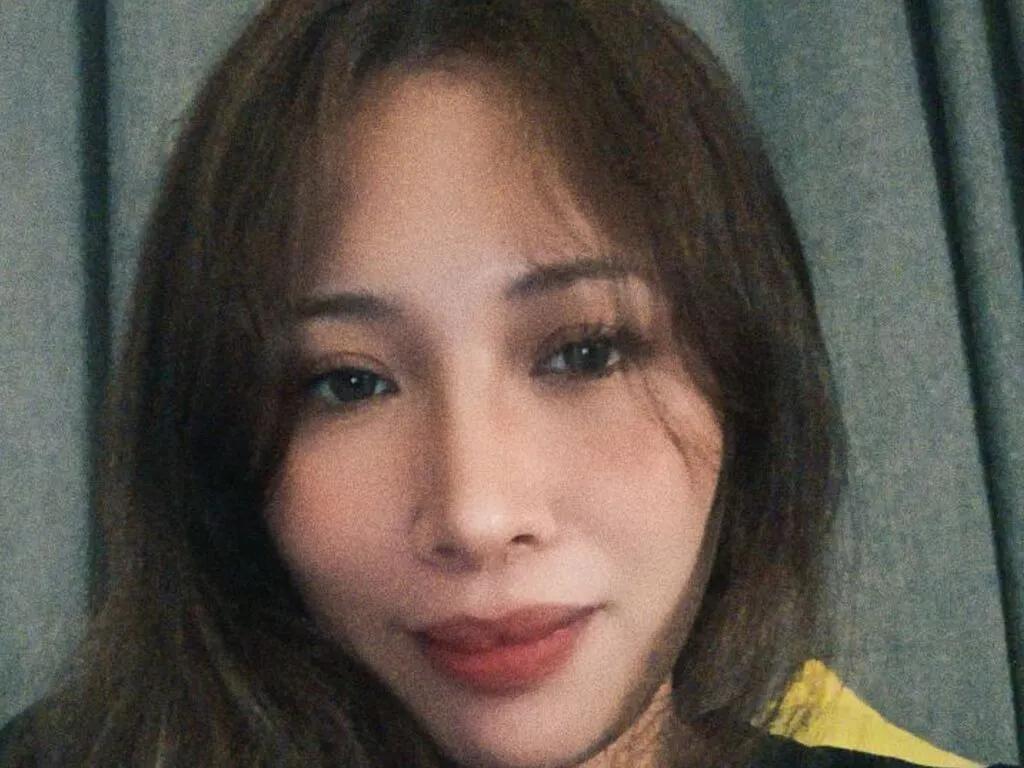 ThylaMax on LiveJasmin