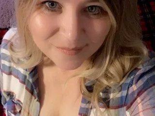 AvaBlake18 on Streamate 