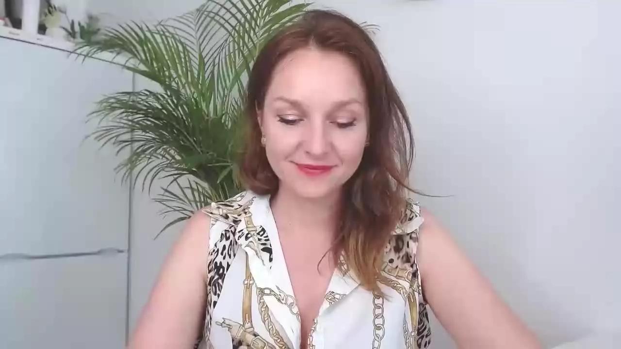 AliciaTease on Streamray 