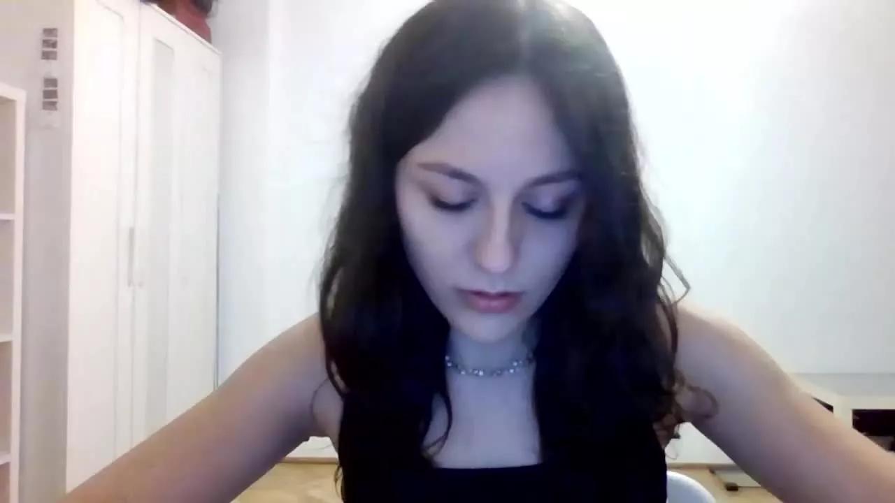 AshleySunny on Streamray 