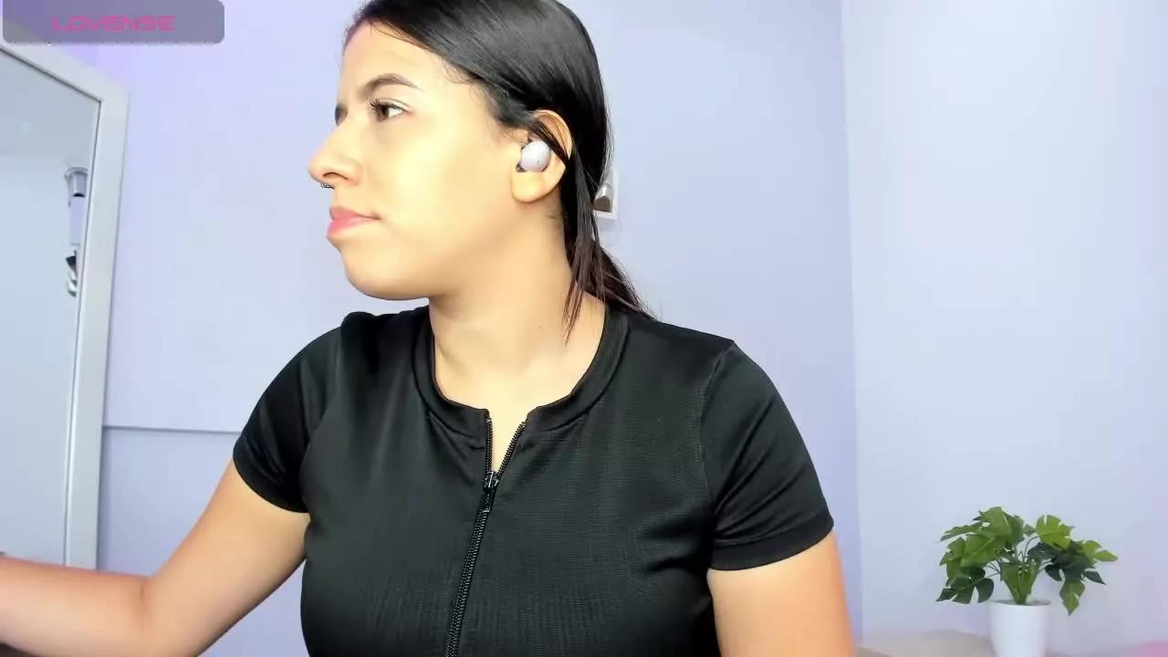 CassandraWhite on Streamray 