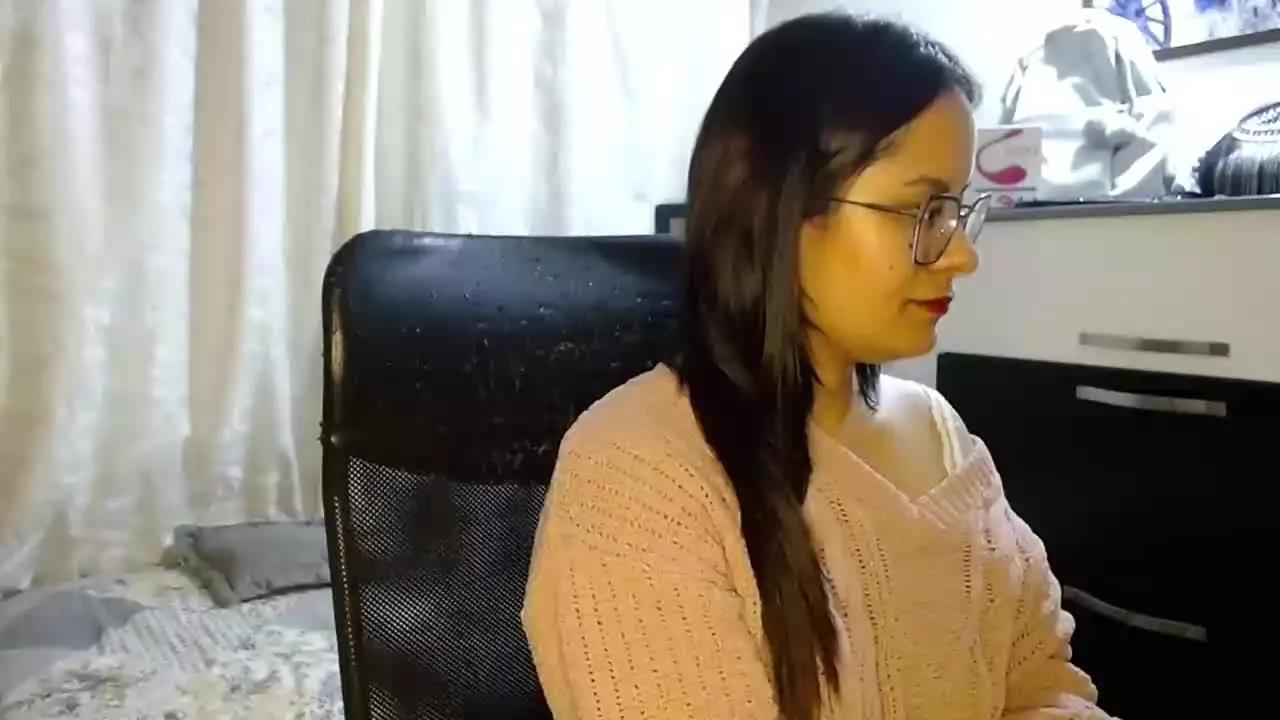 Cheryl_Virtual on Streamray 