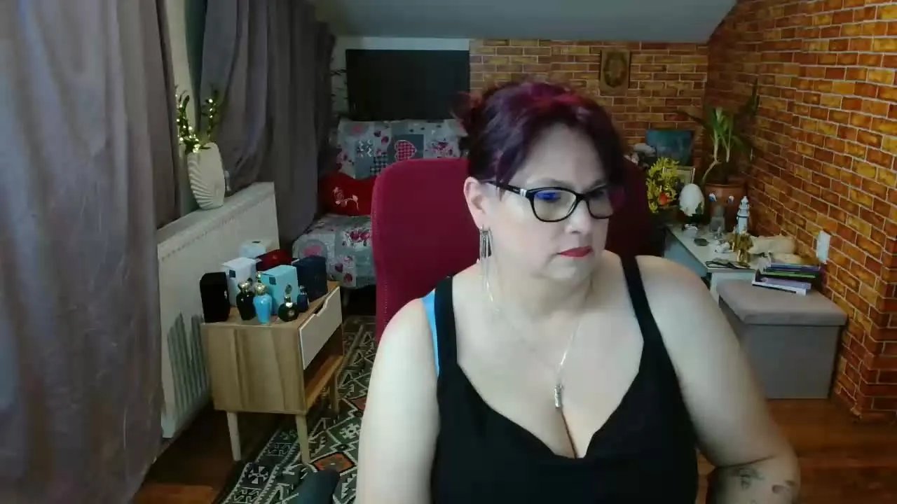 hellen37 on Streamray 