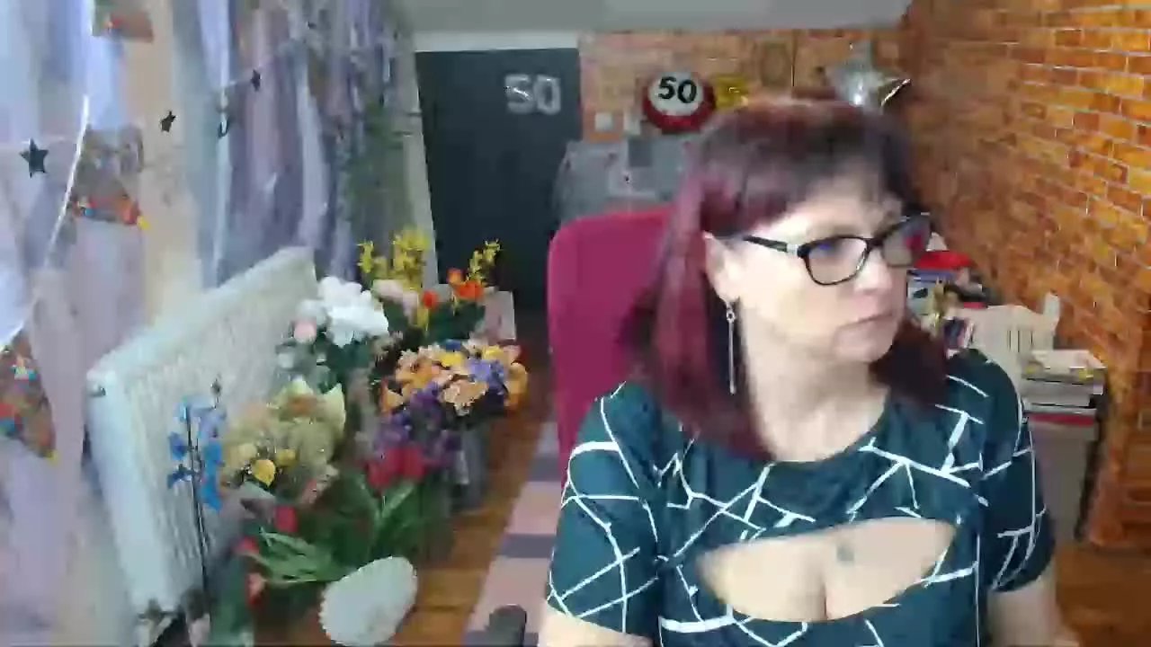 hellen37 on Streamray 