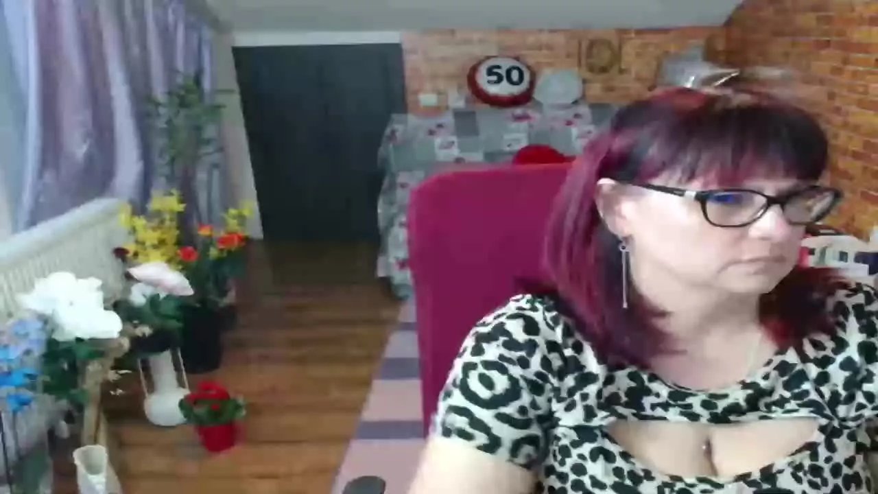 hellen37 on Streamray 