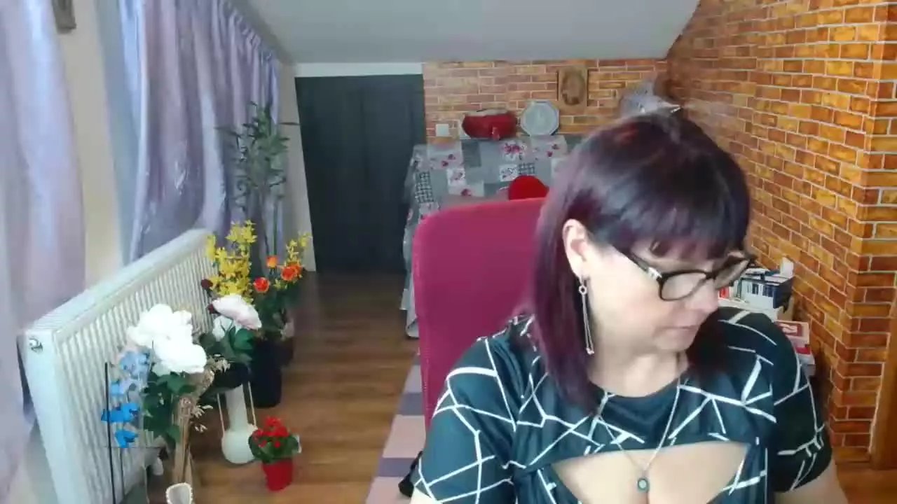 hellen37 on Streamray 