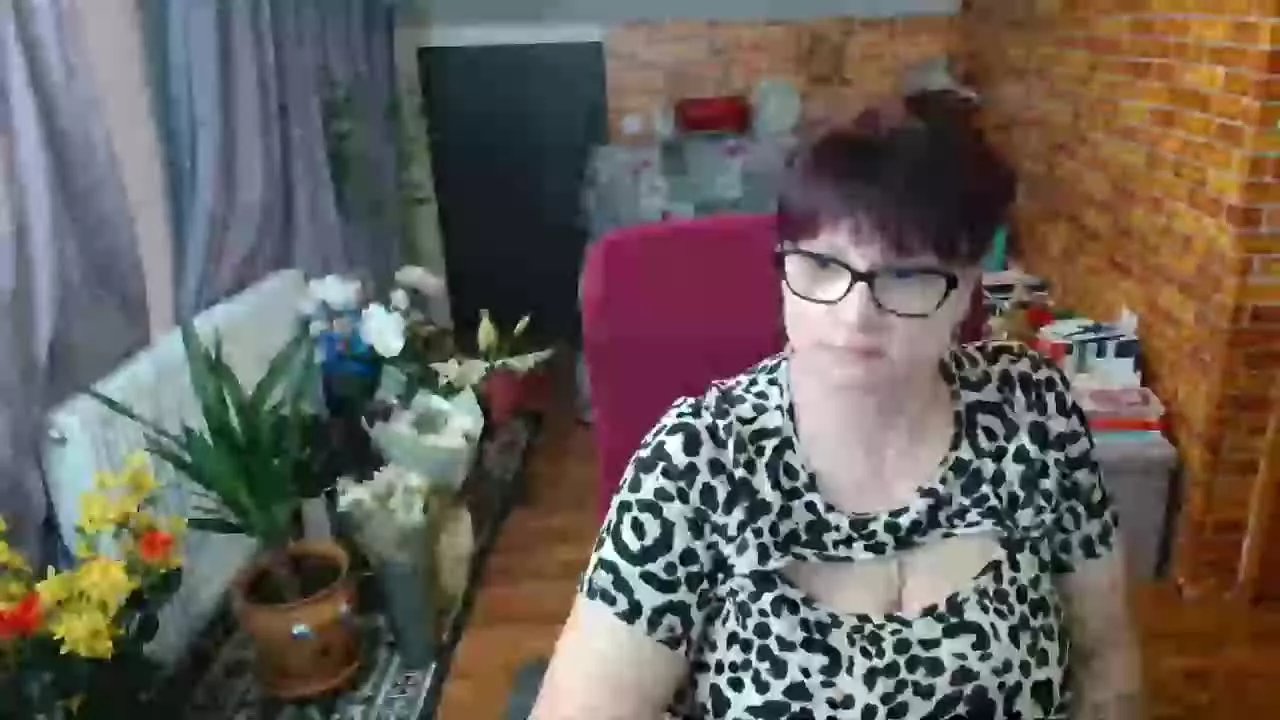 hellen37 on Streamray 