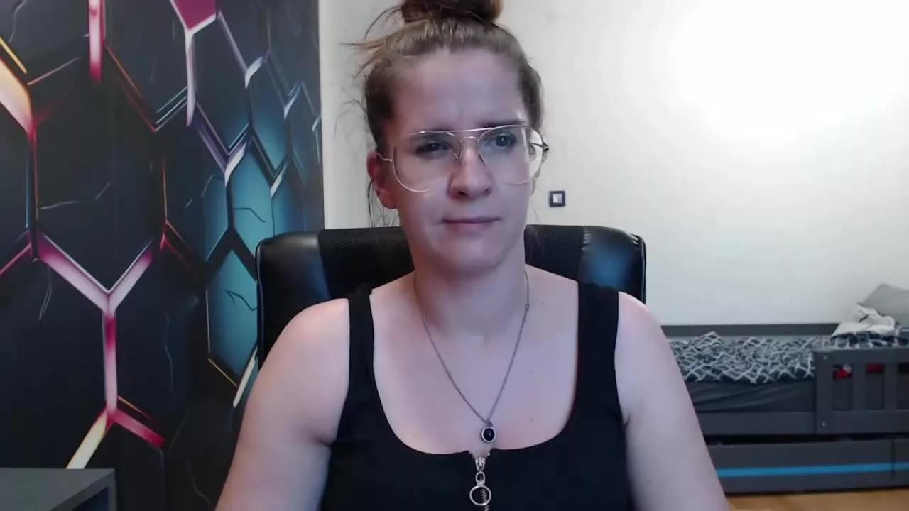 KayaAlone on Streamray 