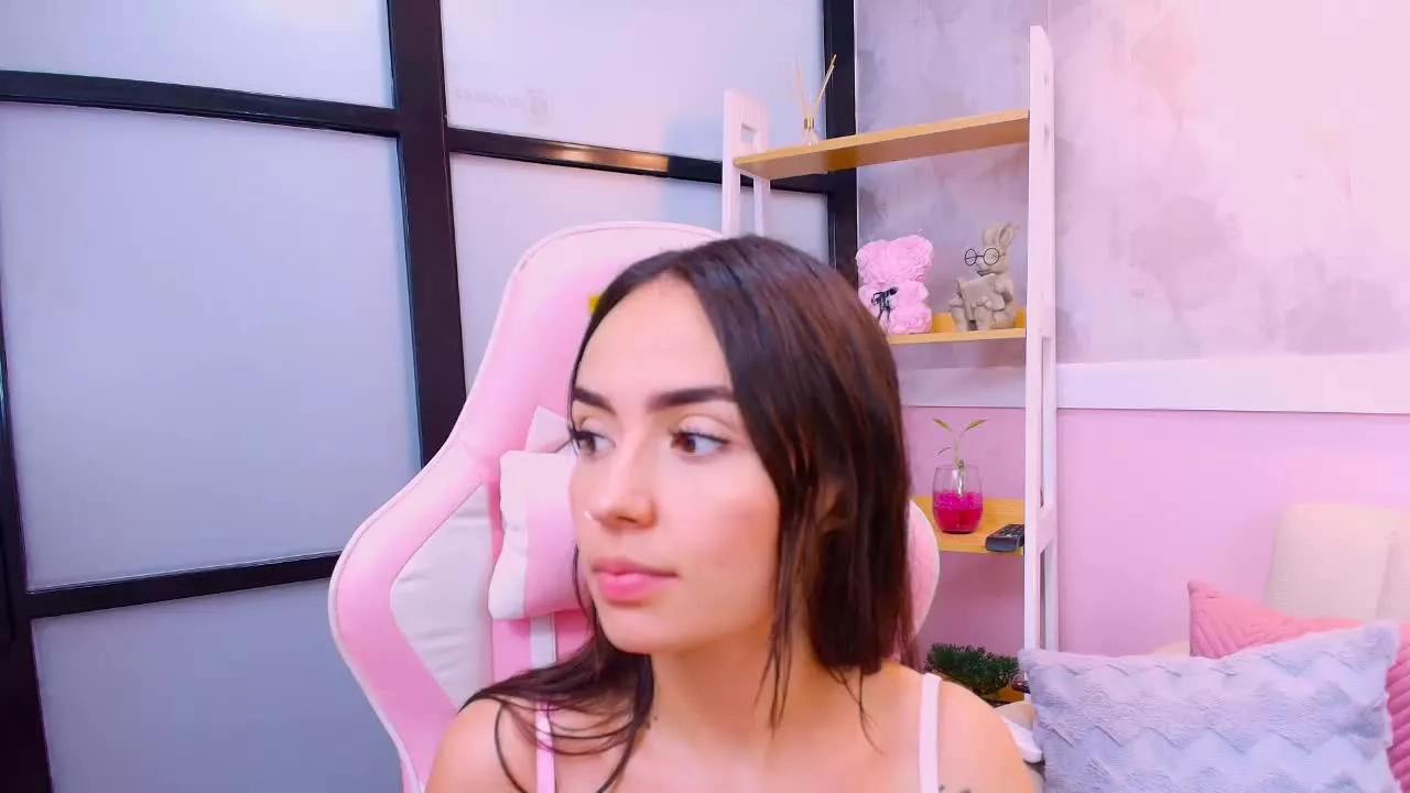 kiara_jones1 on Streamray 