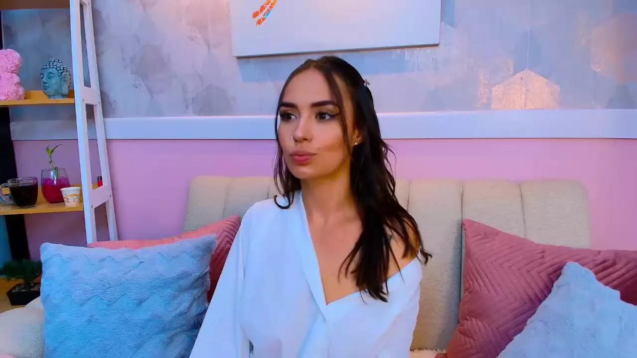 kiara_jones1 on Streamray 