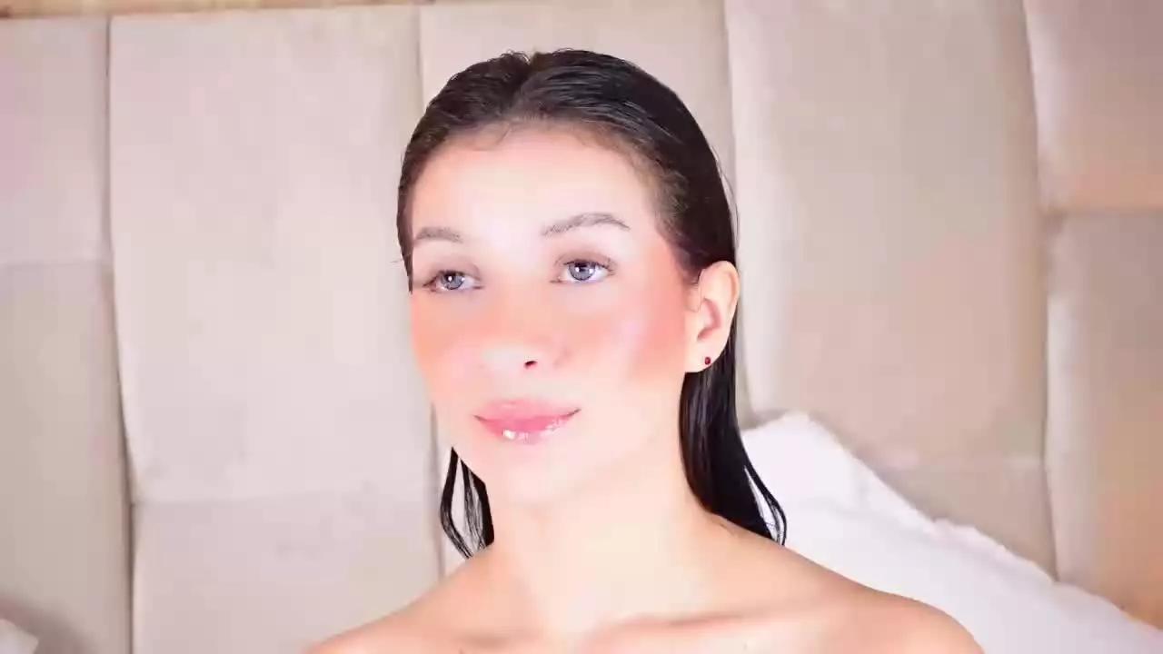KiraKayleigh on Streamray 