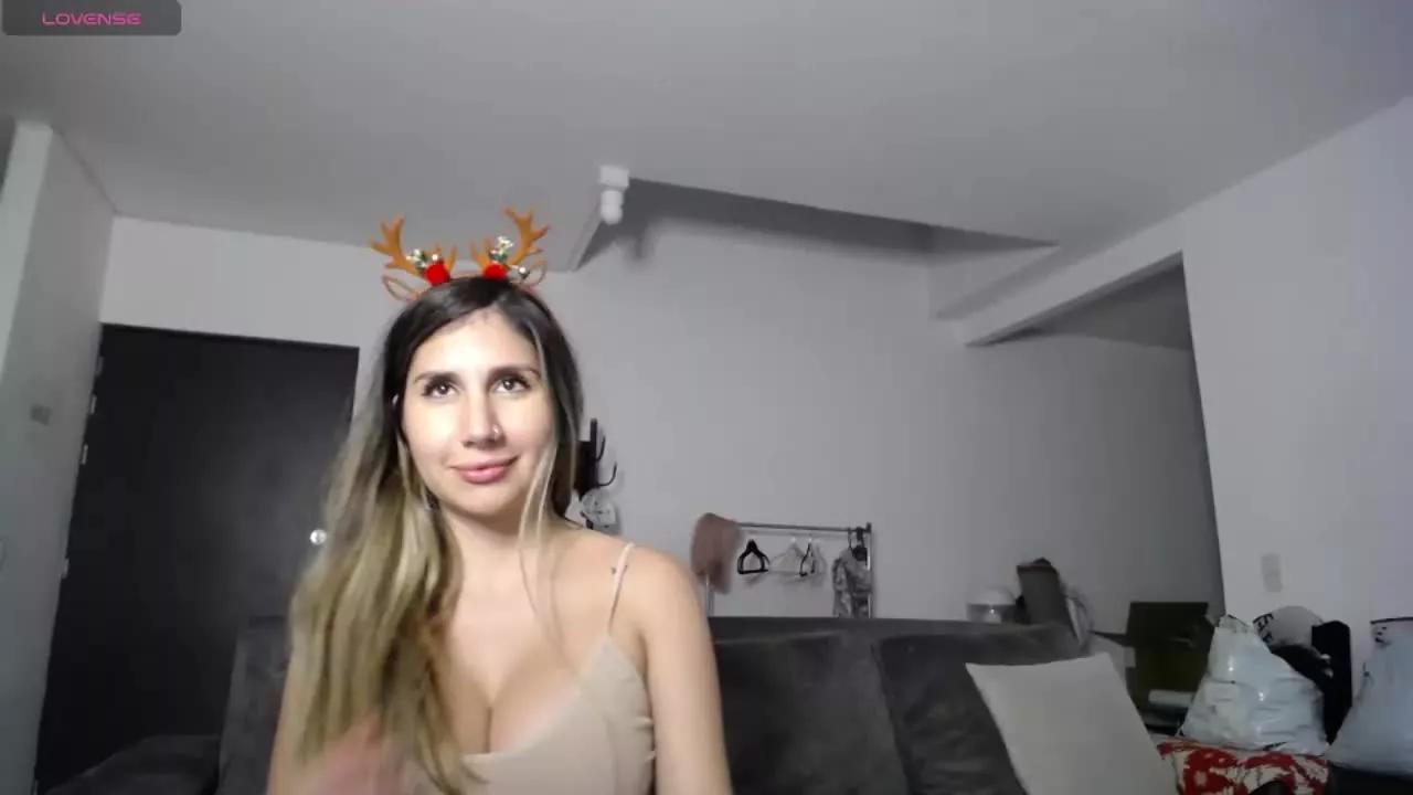 Luna07 on Streamray 