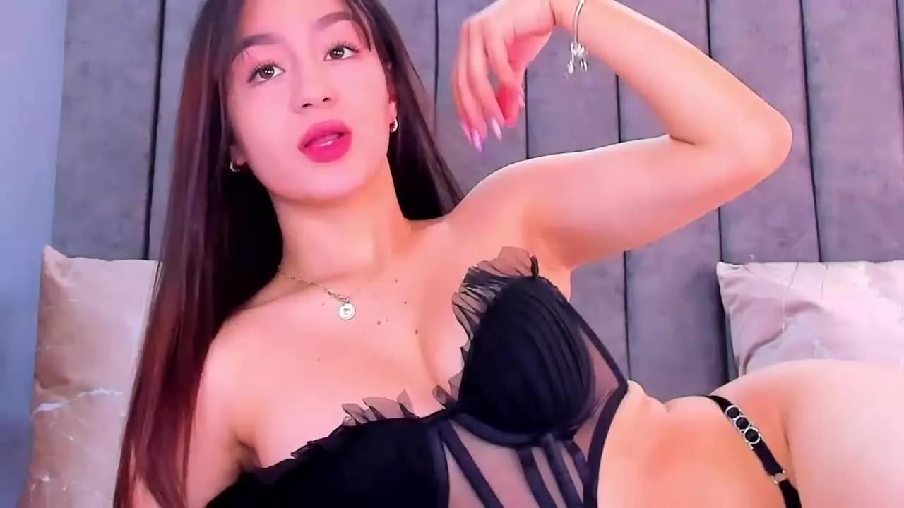 TamaraGrey on Streamray 