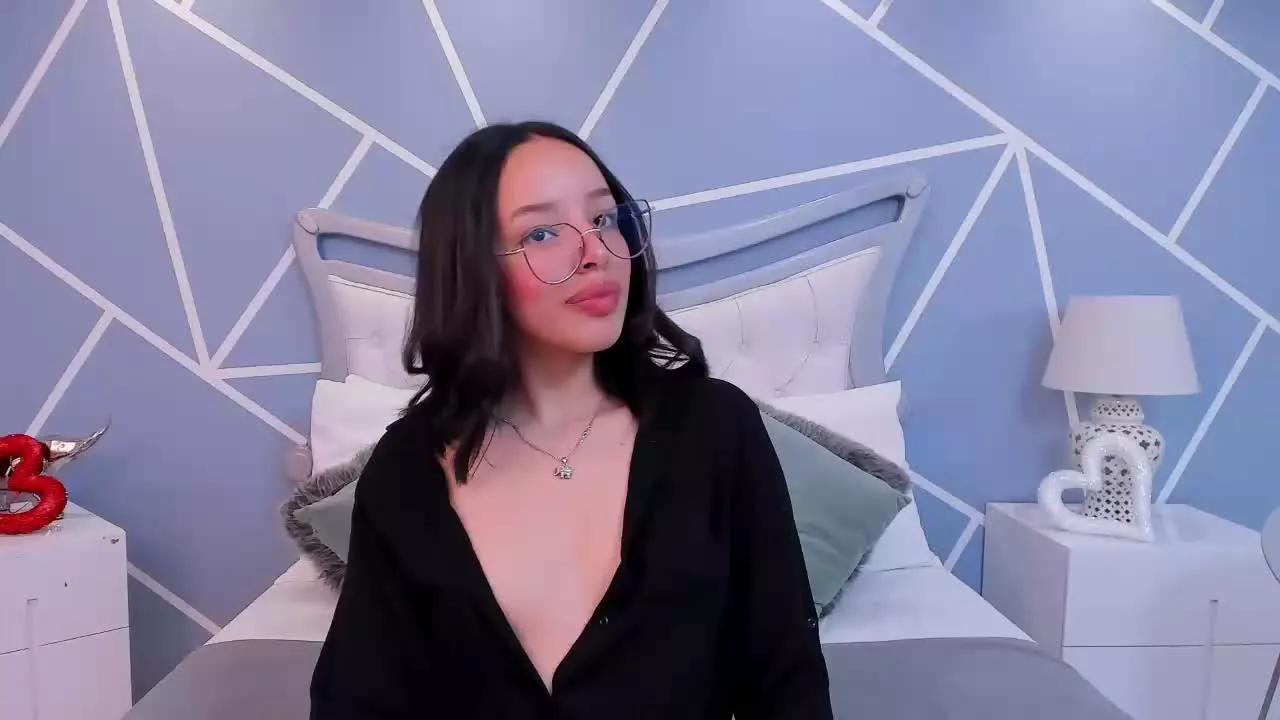 ValkyriaStel on Streamray 