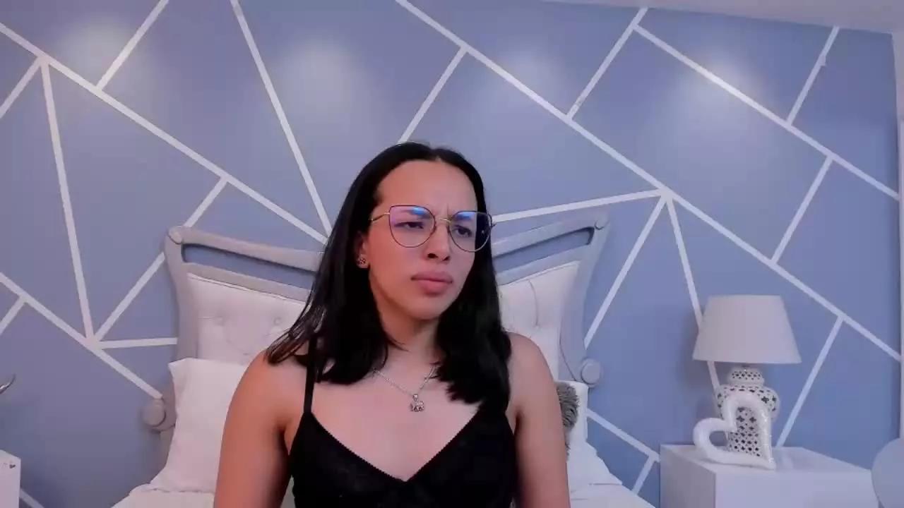 ValkyriaStel on Streamray 