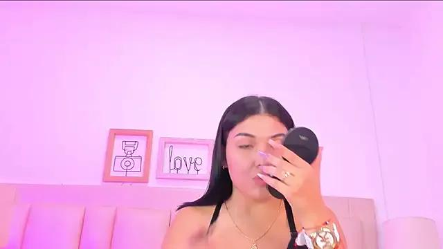 Freechat _brenda_becker on StripChat