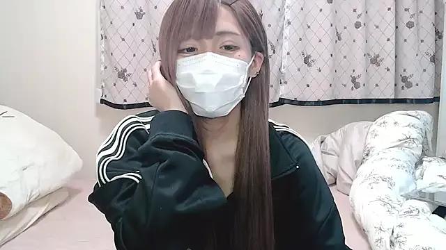 _hiyor_ on StripChat