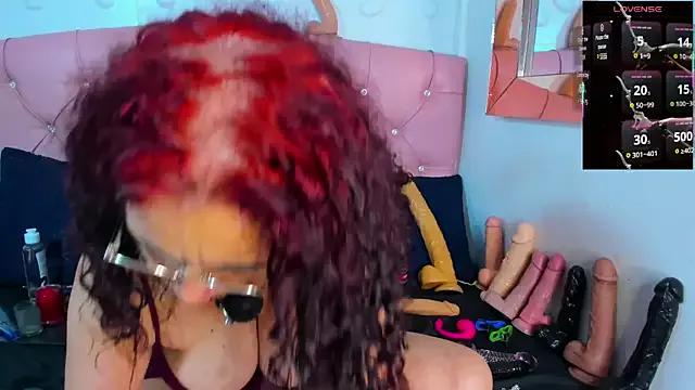 agatha_ross26 on StripChat