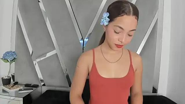 Freechat Akiraht on StripChat