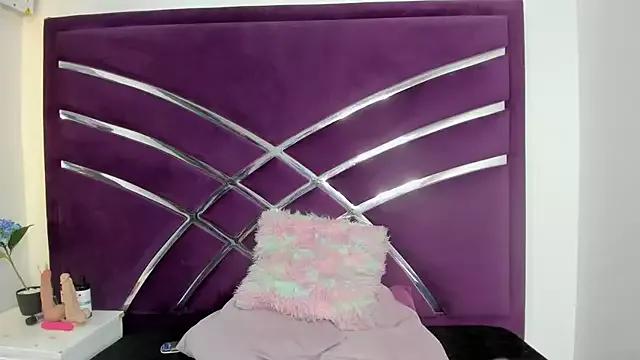 Freechat Akiraht on StripChat