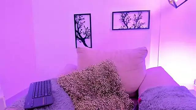 alisson_sanders on StripChat 