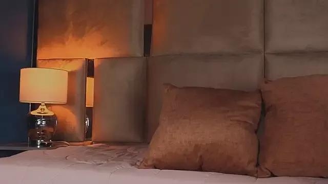 Private angelinepossy on StripChat