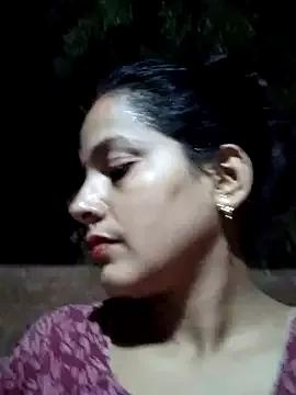 Arini_Arora on StripChat 