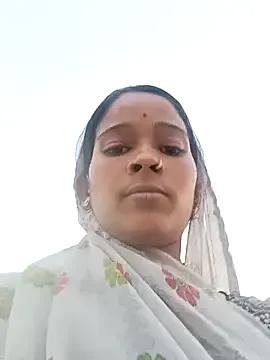 Arini_Arora on StripChat 