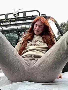 Freechat aus_queen on StripChat