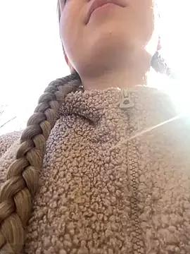 bambi_lu on StripChat