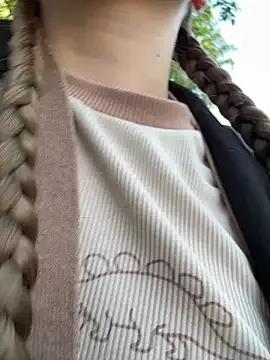 bambi_lu on StripChat