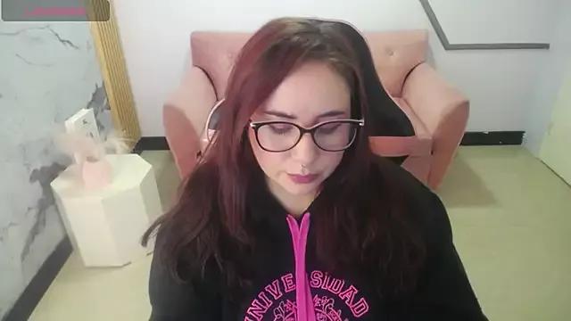 Freechat bellatrix_ch on StripChat