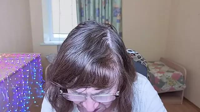 Betty_Brick on StripChat 
