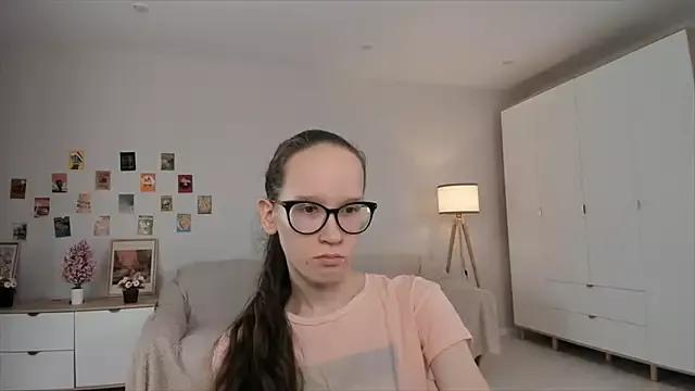 BettyBrowni on StripChat 