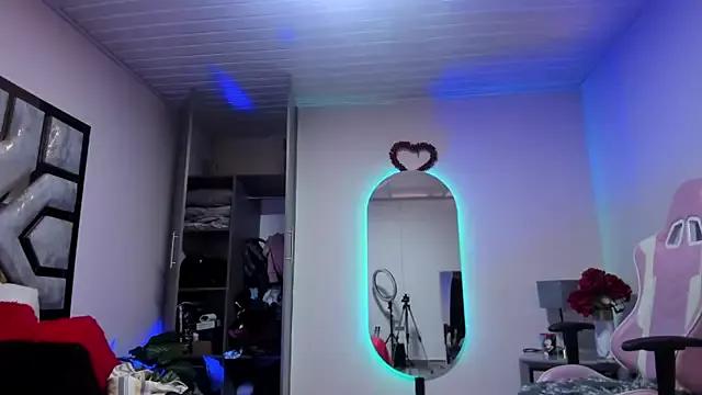 BRITHANY_SPARK on StripChat 