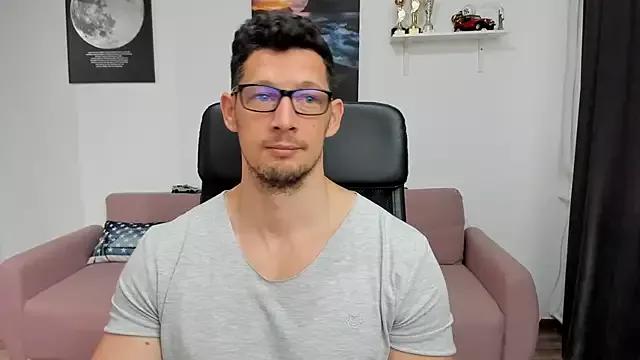 BrutusK08 on StripChat 