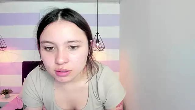 Carol_Pinter on StripChat 