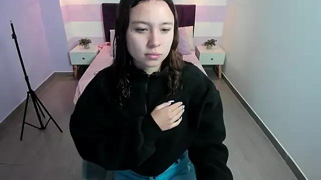 Carol_Pinter on StripChat 