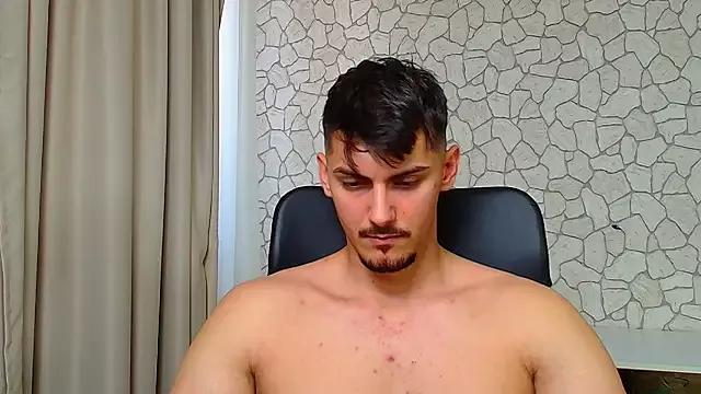 ClintMasters on StripChat