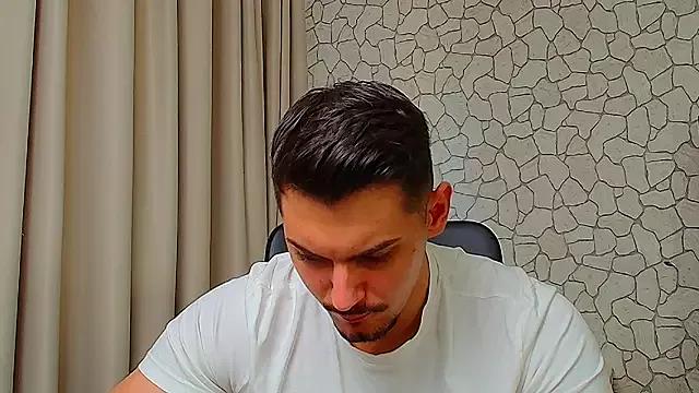 ClintMasters on StripChat