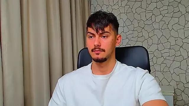 ClintMasters on StripChat